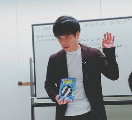 20191124 大阪講演 秋山先生.jpg